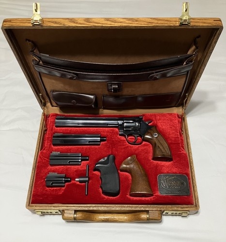 Dan wesson frame revolver - sm,